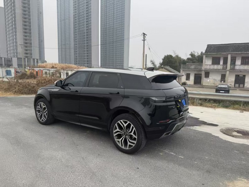 苏州22年路虎极光8