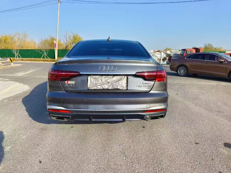 苏州22年奥迪A4L9