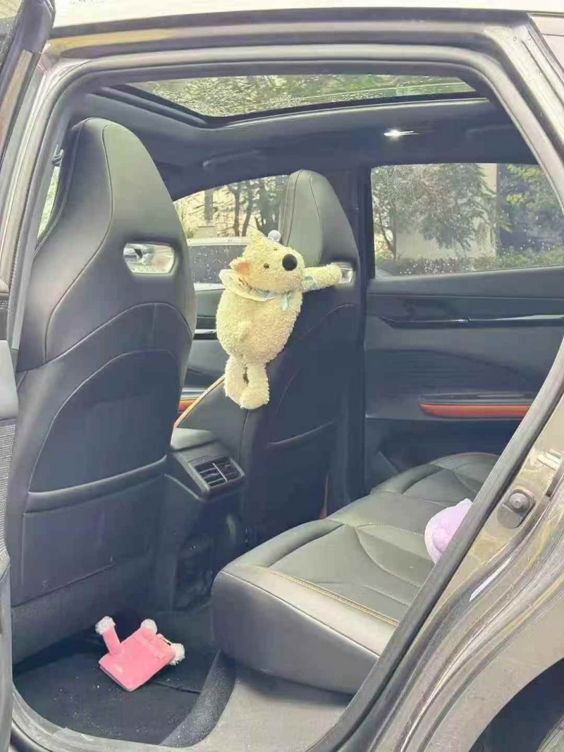 广州25年长安汽车UNI7