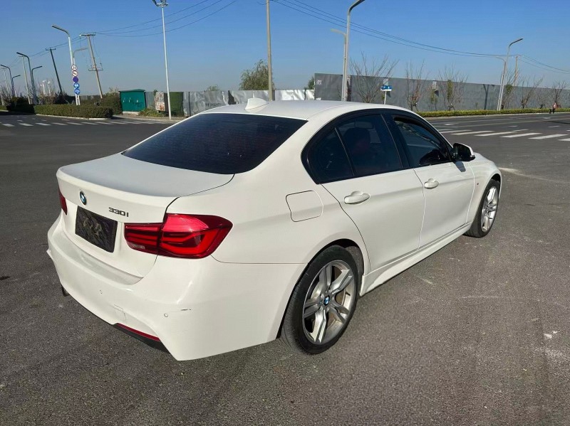 徐州17年宝马3系8