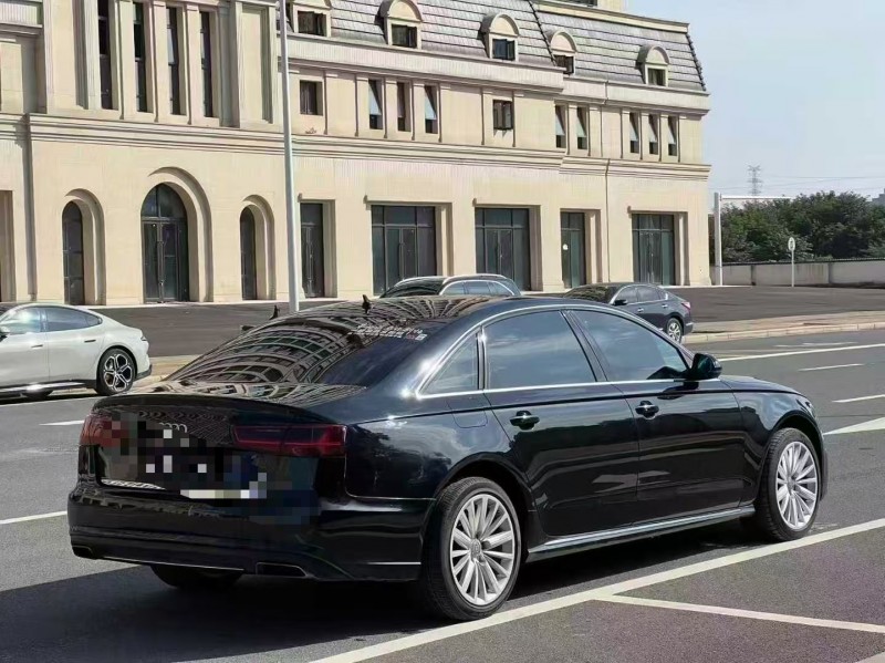 郑州17年奥迪A6L8