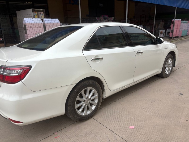 苏州17年丰田凯美瑞8