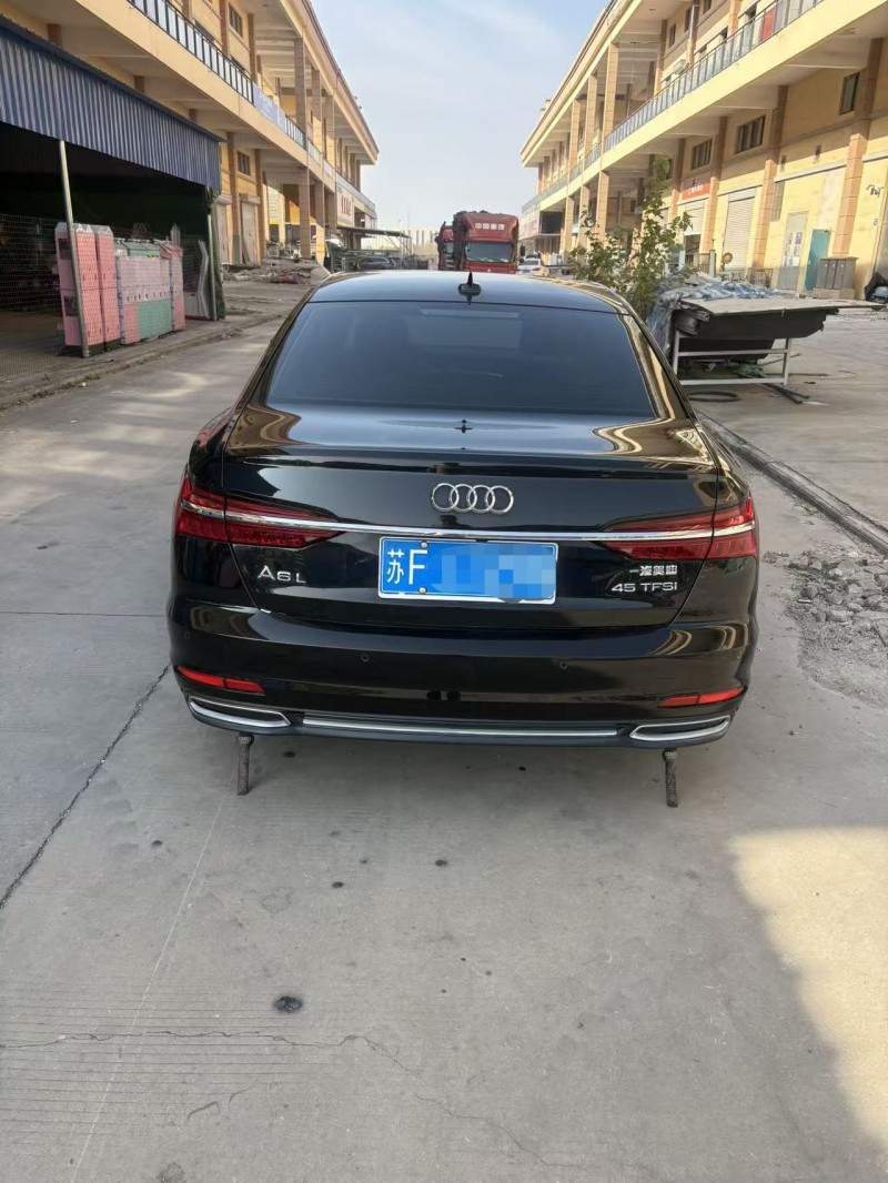苏州22年奥迪A6L9