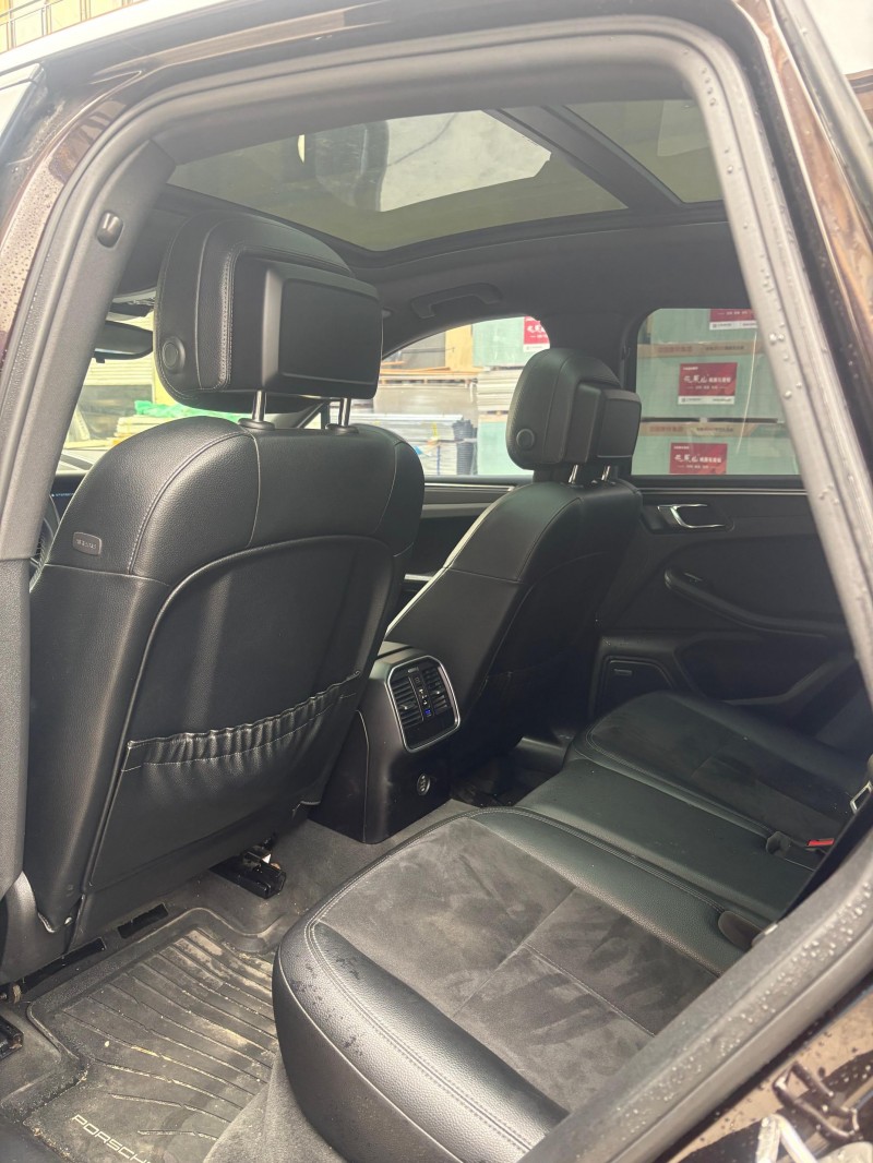 苏州17年保时捷Macan4