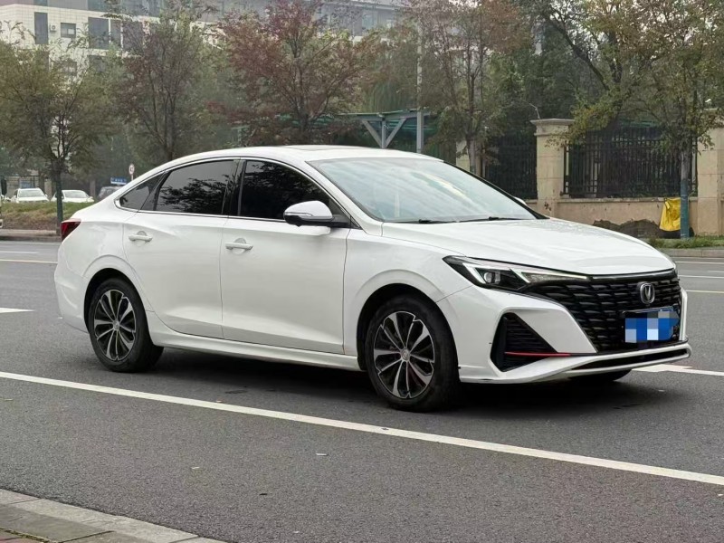 郑州23年长安汽车逸动2