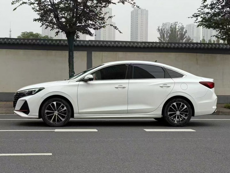 郑州23年长安汽车逸动6