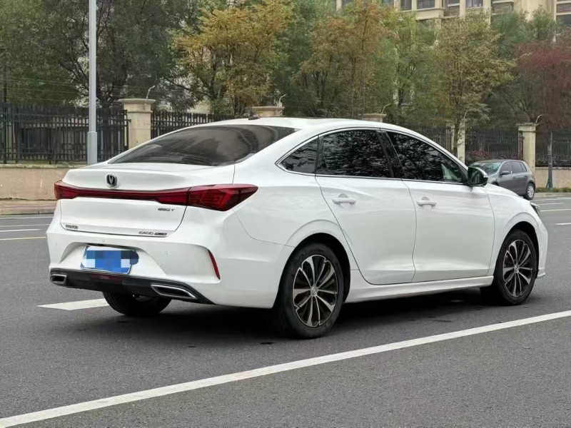 郑州23年长安汽车逸动8