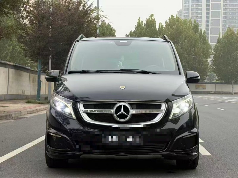 郑州18年奔驰罗伦士1