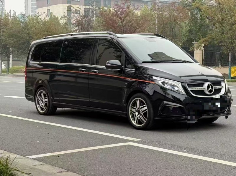 郑州18年奔驰罗伦士3