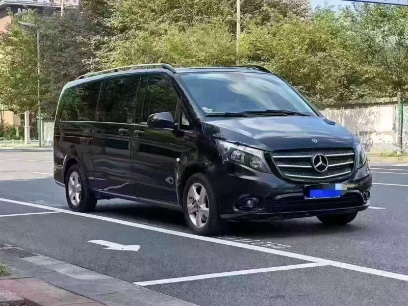 郑州18年奔驰威霆3