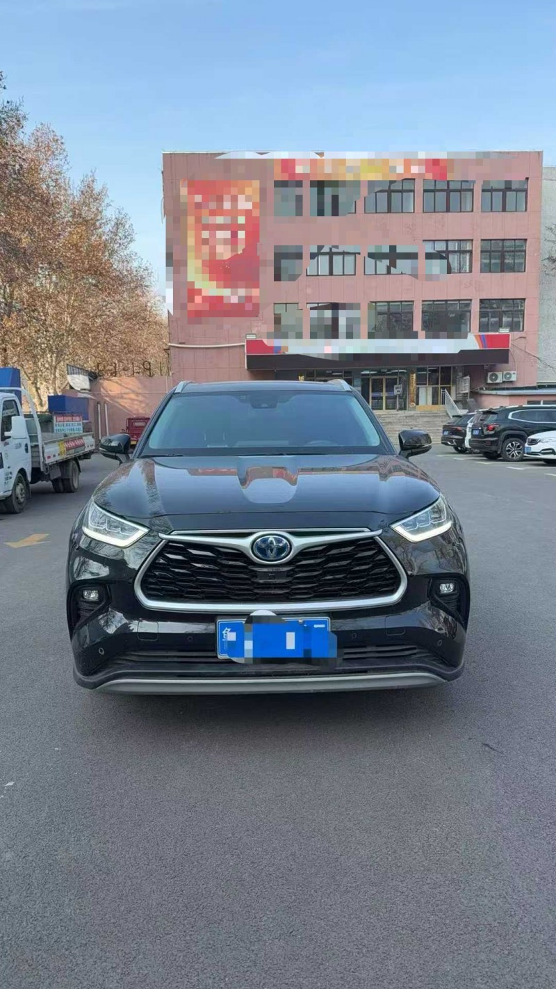 淄博22年丰田汉兰达1