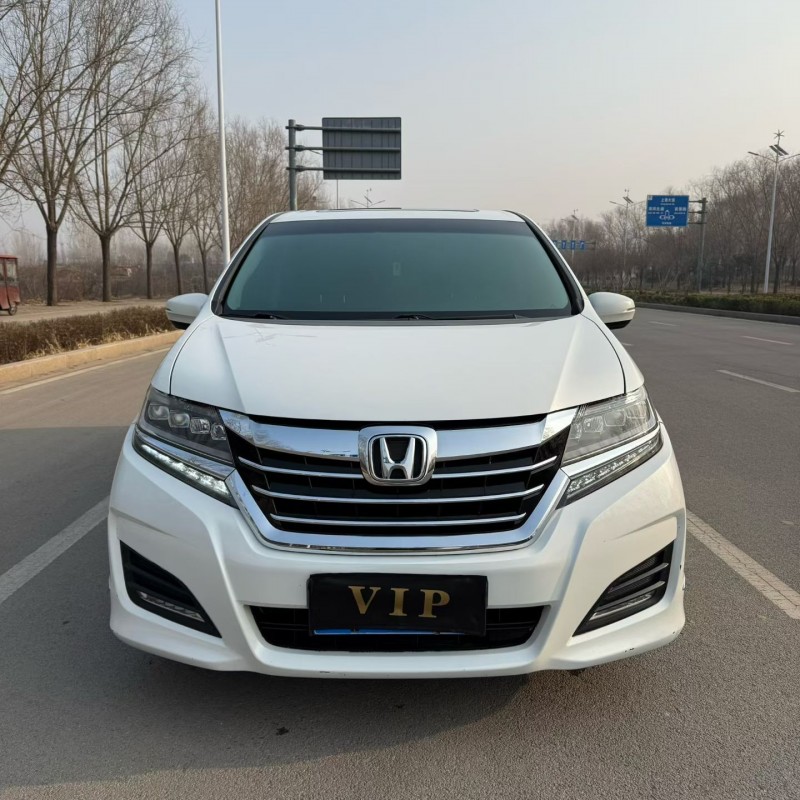 枣庄18年本田艾力绅1