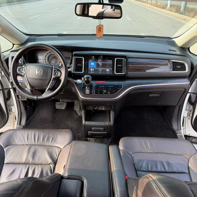 枣庄18年本田艾力绅5