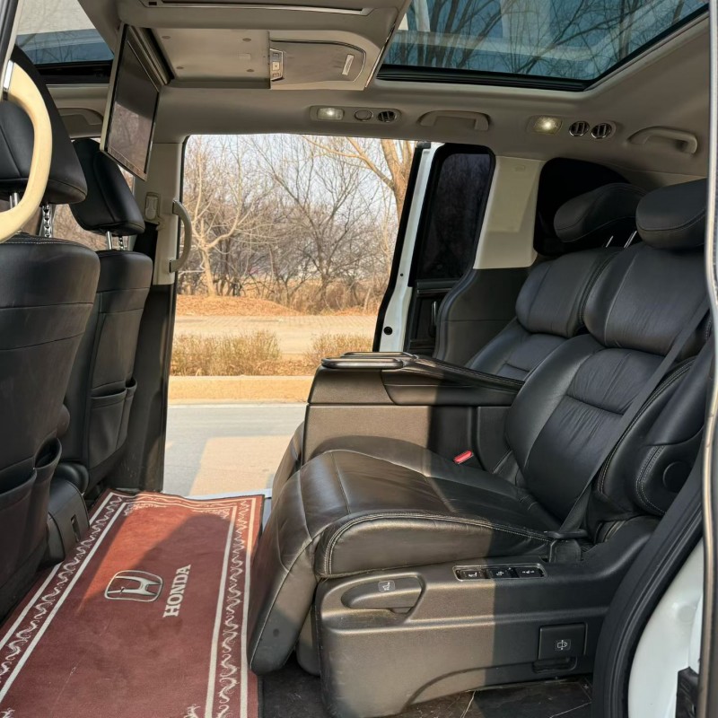 枣庄18年本田艾力绅6