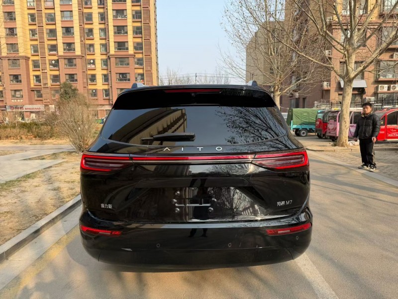 聊城24年华为智选问界4