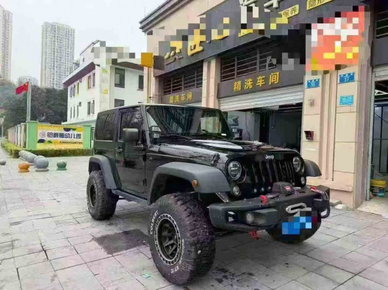 重庆18年Jeep牧马人3