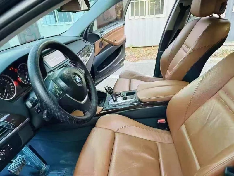 济宁12年宝马X66