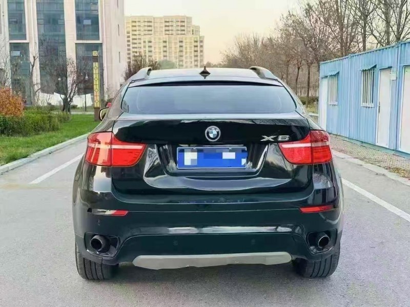 济宁12年宝马X69