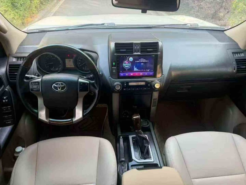 常德14年丰田普拉多5