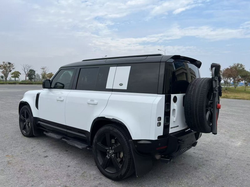 盐城21年路虎卫士9