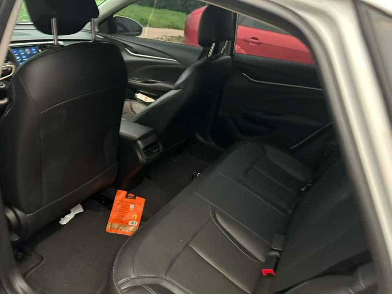 无锡23年别克英朗3