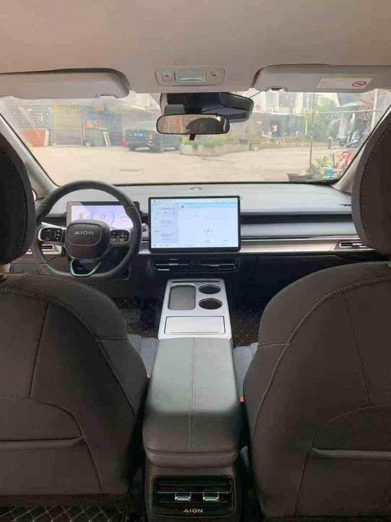 张家界24年传祺埃安Y4