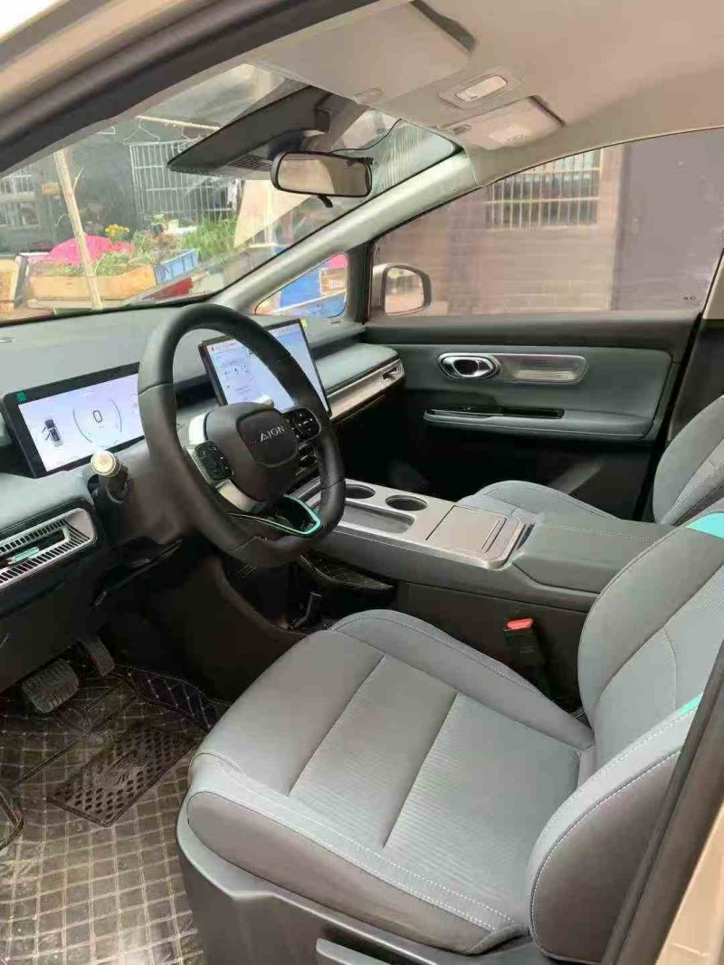 张家界24年传祺埃安Y5