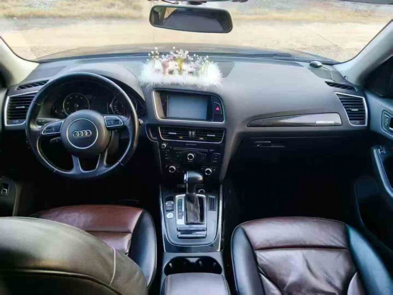 湘潭17年奥迪Q54