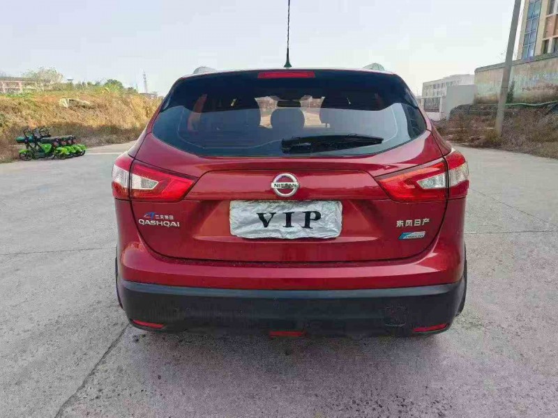 常德19年日产逍客8