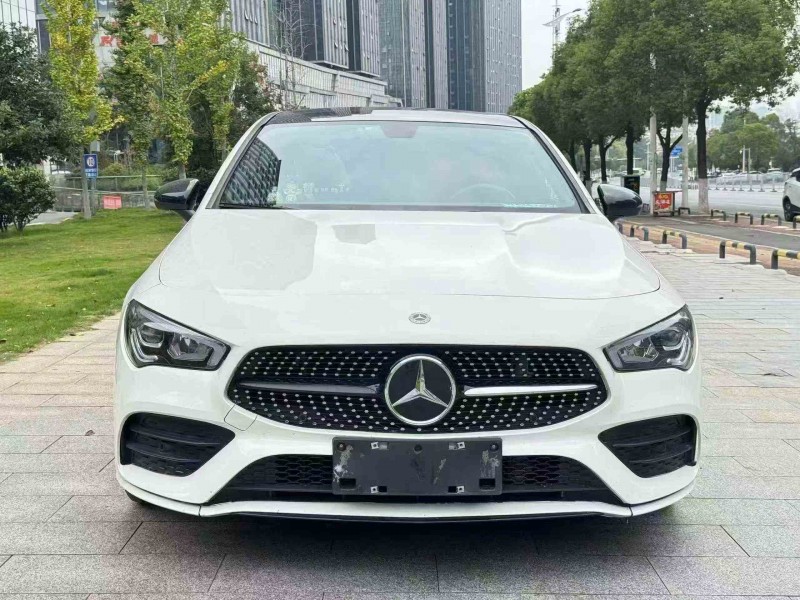 常德22年奔驰CLA1