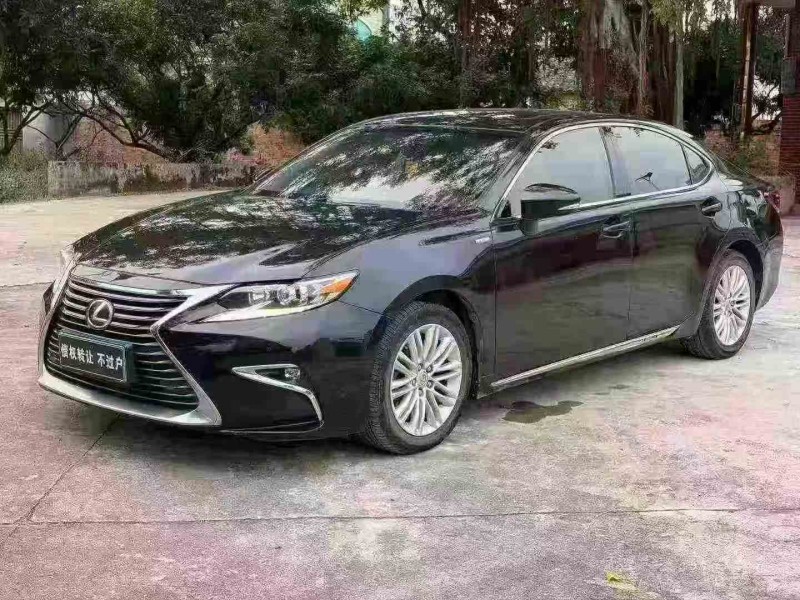 江门16年雷克萨斯ES2