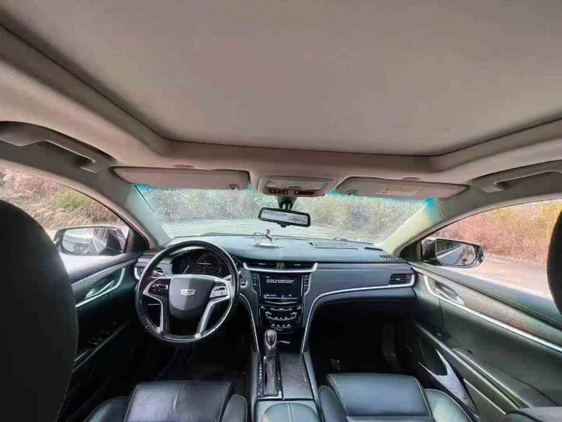 常德19年凯迪拉克XTS5