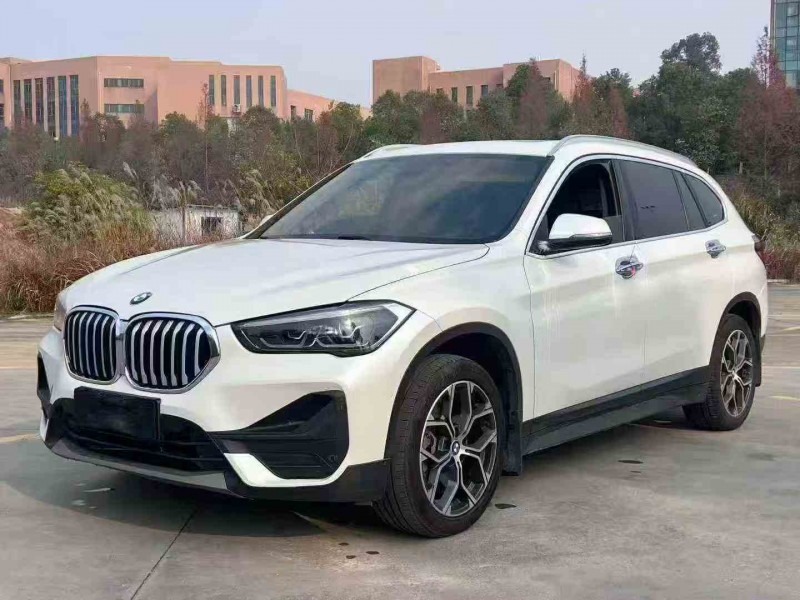 常德20年宝马X13