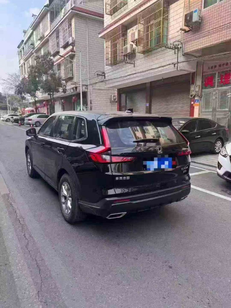 张家界25年本田CRV8