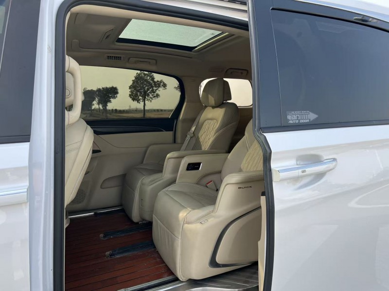 盐城21年别克GL85