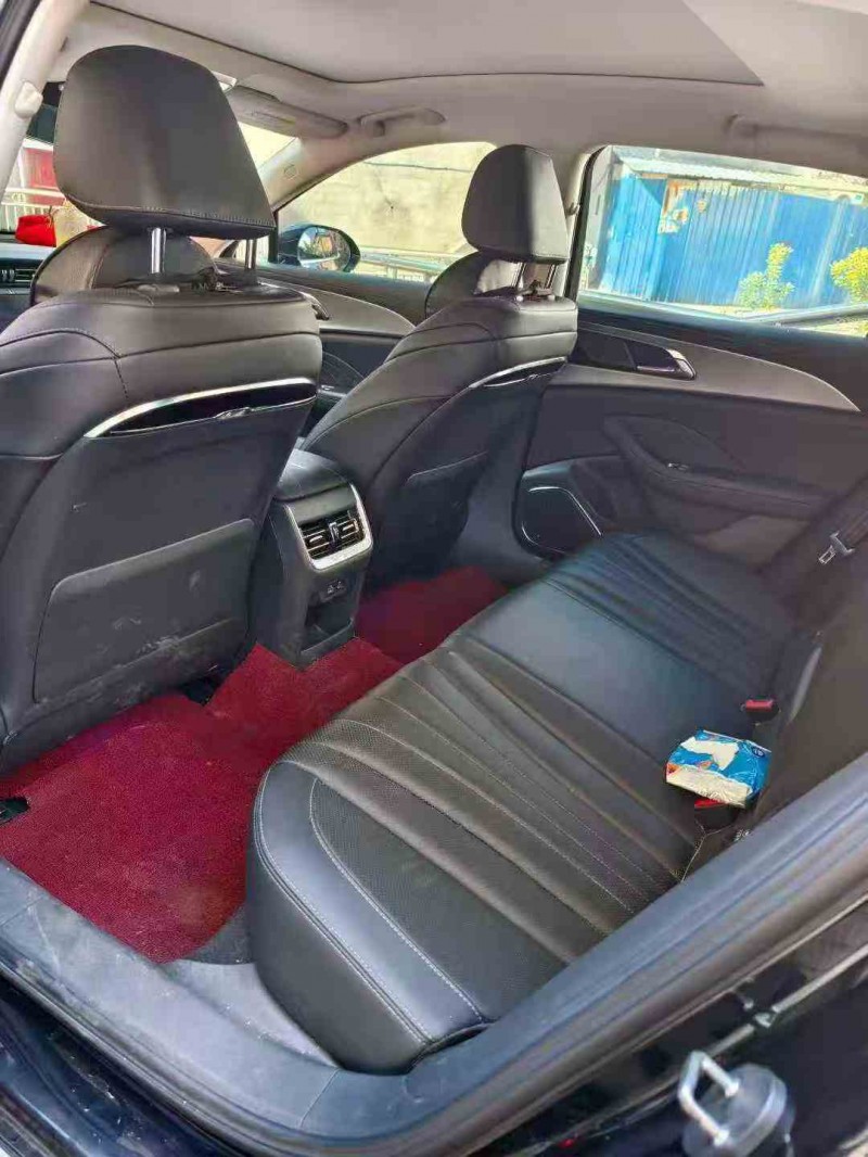 赣州23年红旗H56