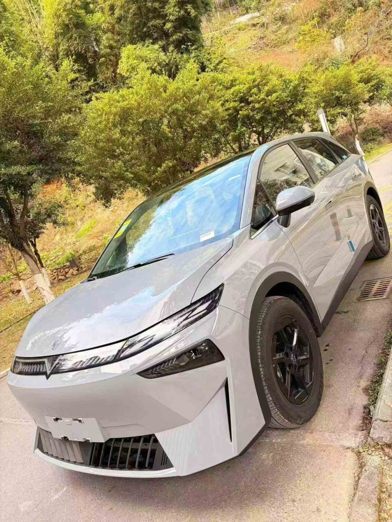 重庆25年启辰VX62