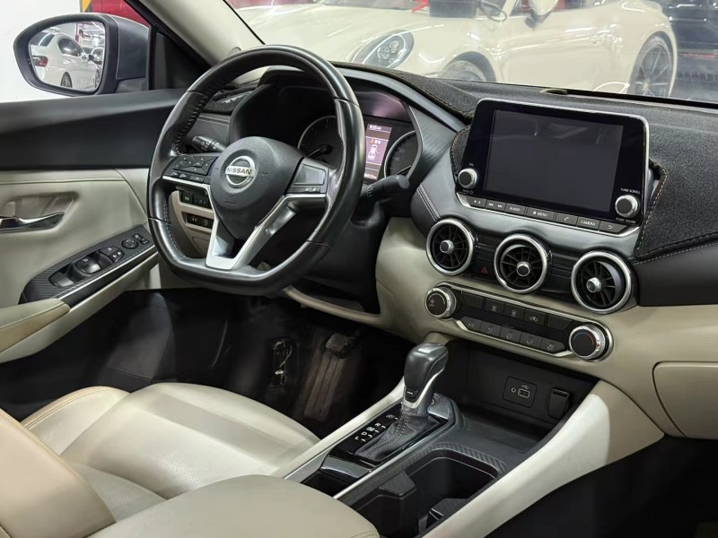 深圳19年日产轩逸5