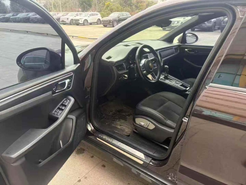 安庆17年保时捷Macan5