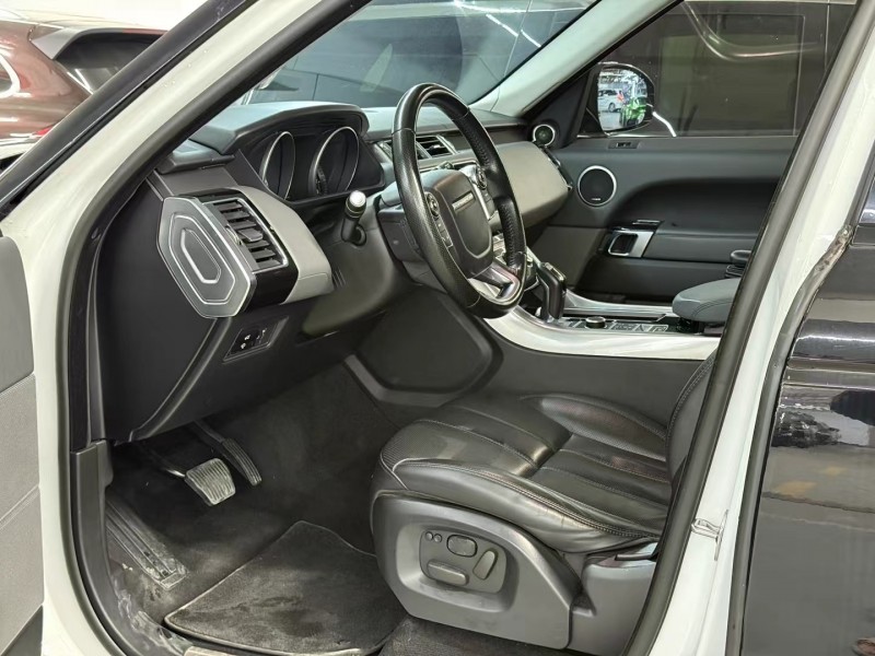 深圳14年路虎揽胜运动4