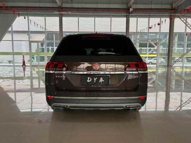 承德20年大众途昂9