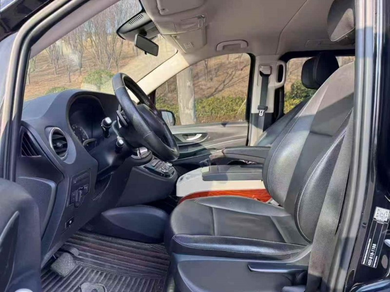 焦作20年奔驰威霆6