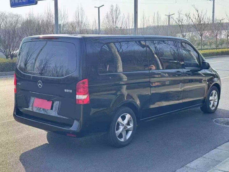 焦作20年奔驰威霆8