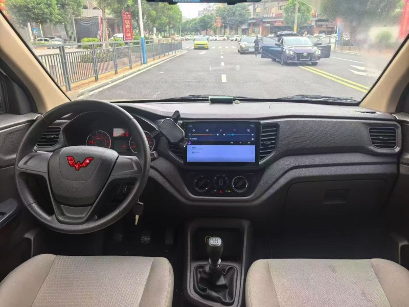 东莞23年五菱汽车宏光5