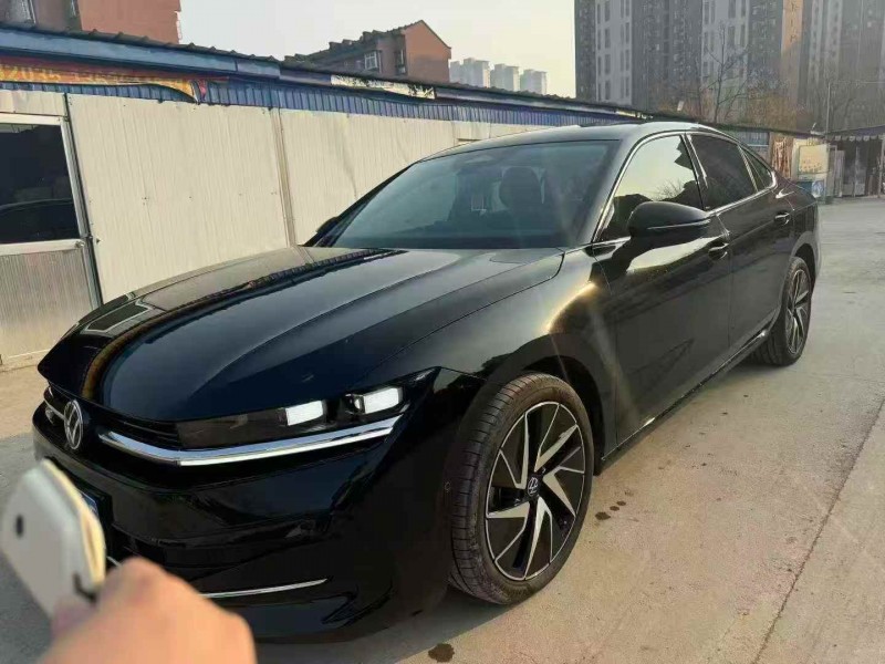 济宁25年大众迈腾2