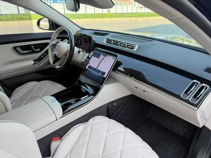 唐山24年奔驰迈巴赫S级4