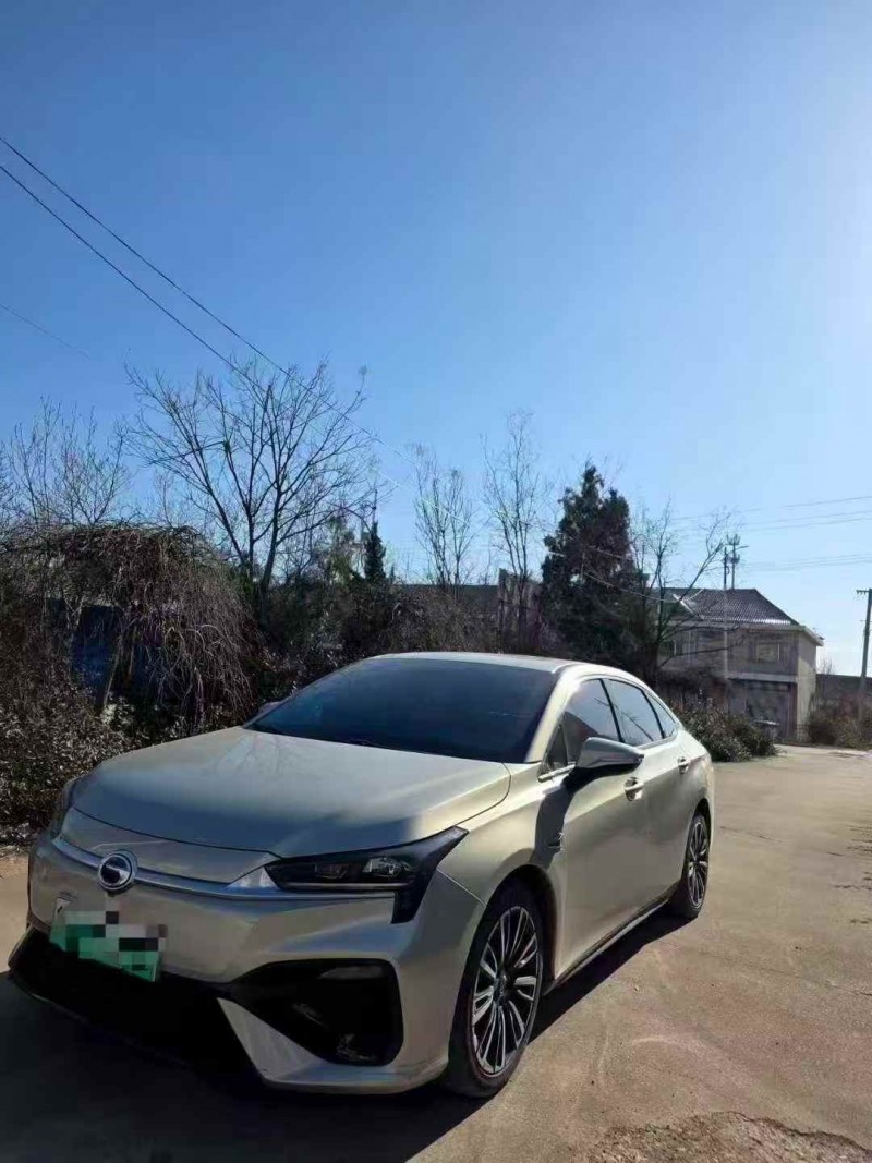 潍坊20年传祺埃安S2