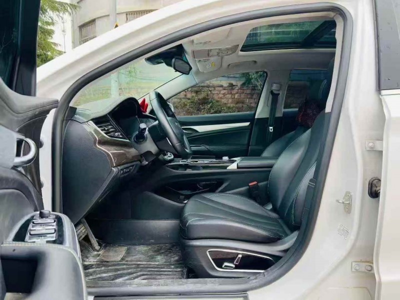 烟台22年吉利博瑞7