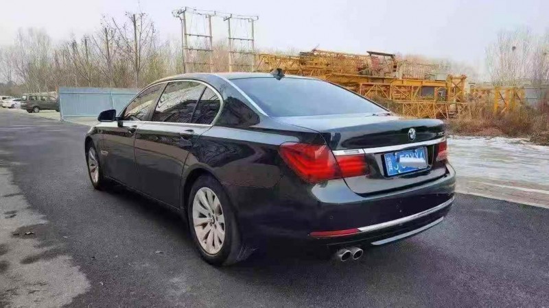 承德14年宝马7系8