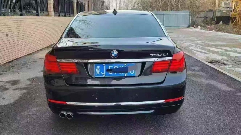 承德14年宝马7系9